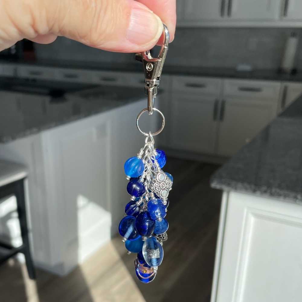 Handmade Long Royal Blue Bead Grape Hand Bag Charm Keychain Snap Hook Clip